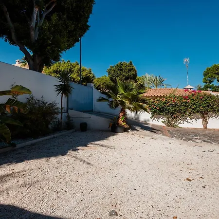 6 Bedroom Villa, With Heated Pool And Sea Views, Next To The Of Costabella *
