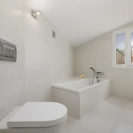 6 Bedroom Villa, With Heated Pool And Sea Views, Next To The Of Costabella Holiday home *