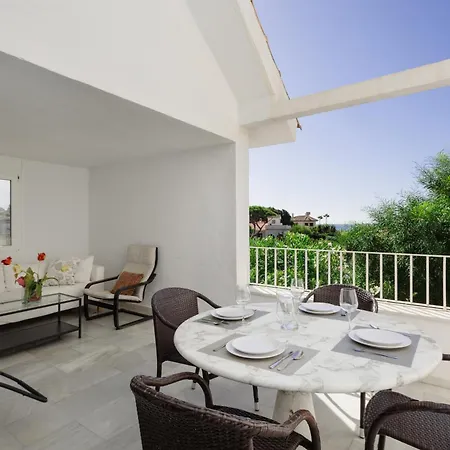 6 Bedroom Villa, With Heated Pool And Sea Views, Next To The Of Costabella * Marbella