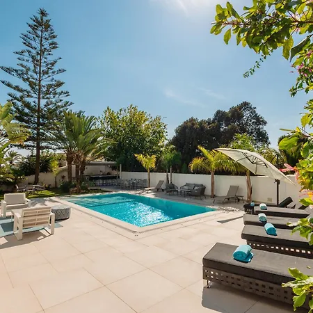Holiday home 6 Bedroom Villa, With Heated Pool And Sea Views, Next To The Of Costabella