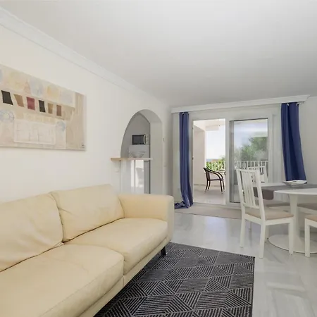6 Bedroom Villa, With Heated Pool And Sea Views, Next To The Of Costabella Holiday home