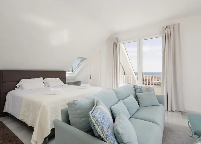 Ferienhaus Marbella, Costabella - Beachfront With Heated Pool Marbella
