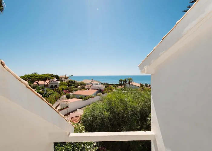 Marbella, Costabella - Beachfront With Heated Pool Ferienhaus Marbella