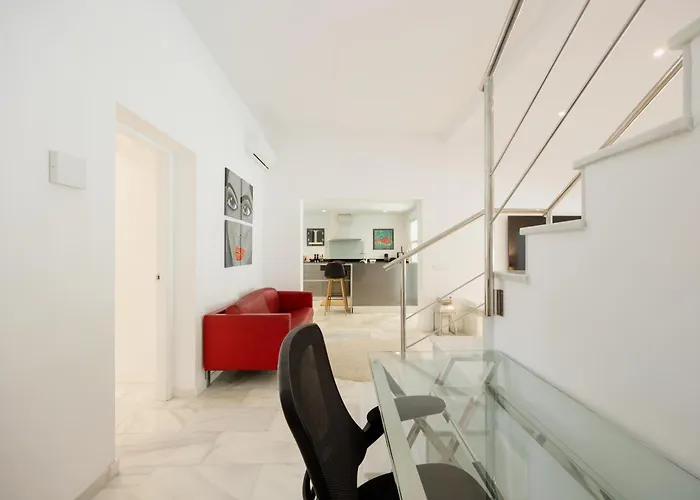 Ferienhaus Marbella, Costabella - Beachfront With Heated Pool Marbella
