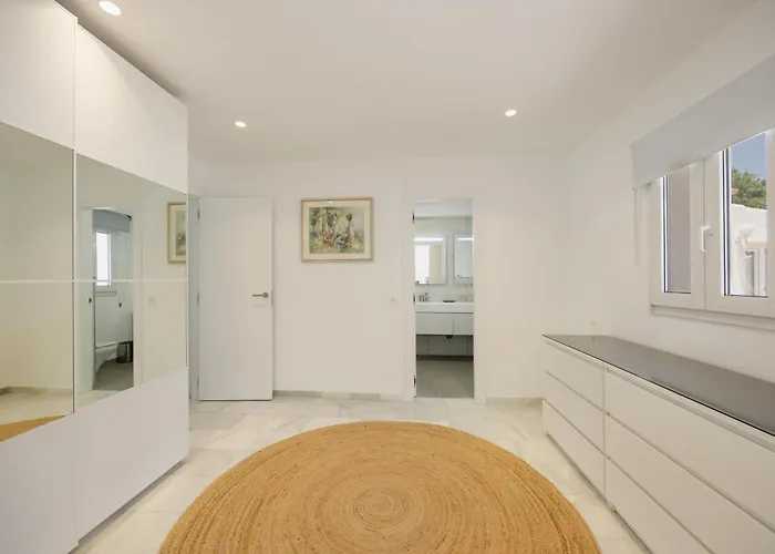 Marbella, Costabella - Beachfront With Heated Pool Marbella