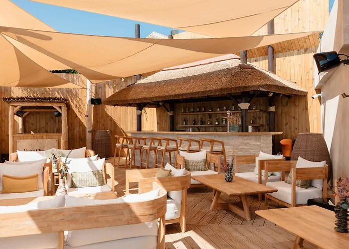 Ferienhaus Marbella, Costabella - Beachfront With Heated Pool *