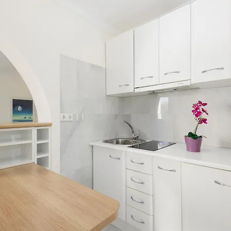6 Bedroom Villa, With Heated Pool And Sea Views, Next To The Of Costabella *